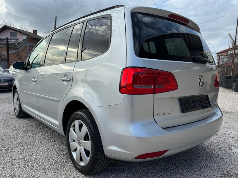 VW Touran 2.0TDI-АВТОМАТ, снимка 5 - Автомобили и джипове - 53009819