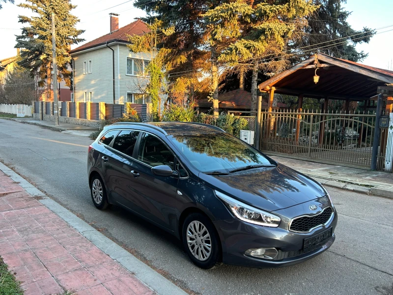 Kia Ceed 1, 6CRDI 128К, снимка 3 - Автомобили и джипове - 53112908