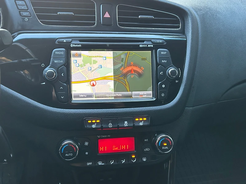 Kia Ceed 1, 6CRDI 128К, снимка 14 - Автомобили и джипове - 53112908