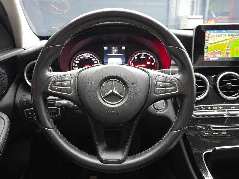 Mercedes-Benz C 200 2.0, снимка 13 - Автомобили и джипове - 54278075