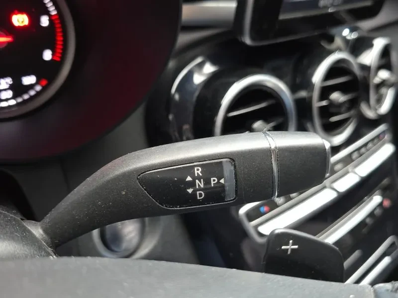 Mercedes-Benz C 200 2.0, снимка 9 - Автомобили и джипове - 54278075