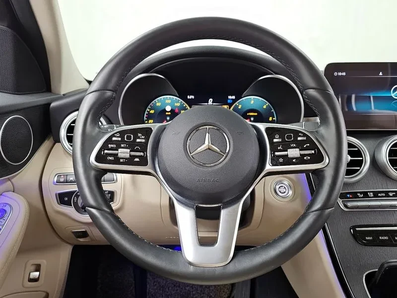 Mercedes-Benz C 220 d, снимка 13 - Автомобили и джипове - 54287272