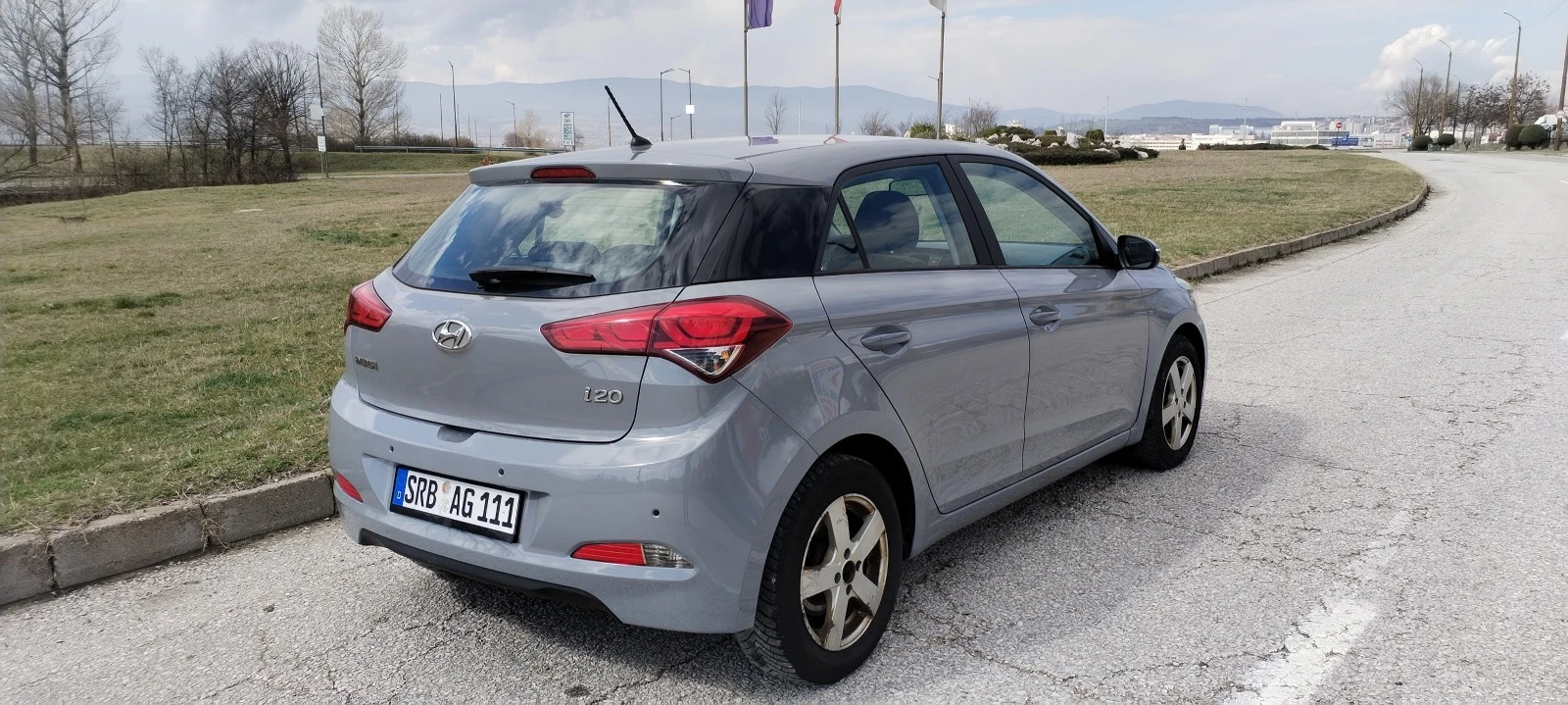 Hyundai I20 1.4CRDI - изображение 8