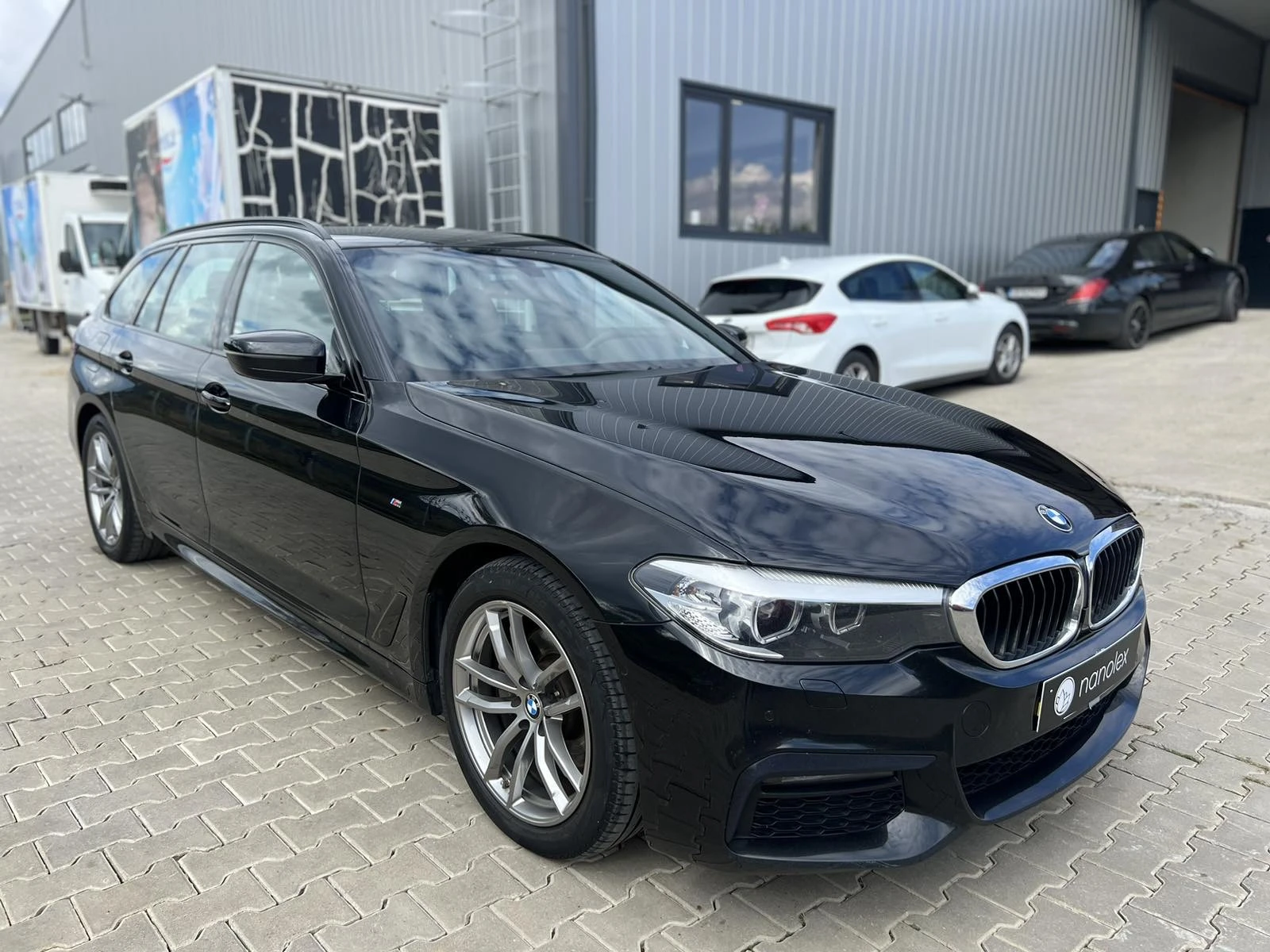 BMW 520 d M Sports Package/Shadow Line - изображение 3