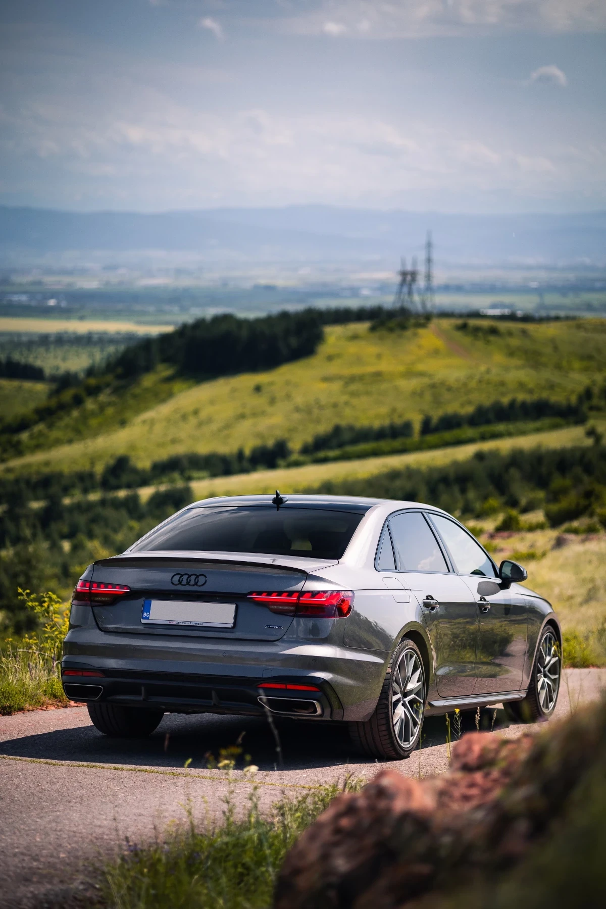 Audi A4 2.0 TFSi Quattro Edition One - изображение 6