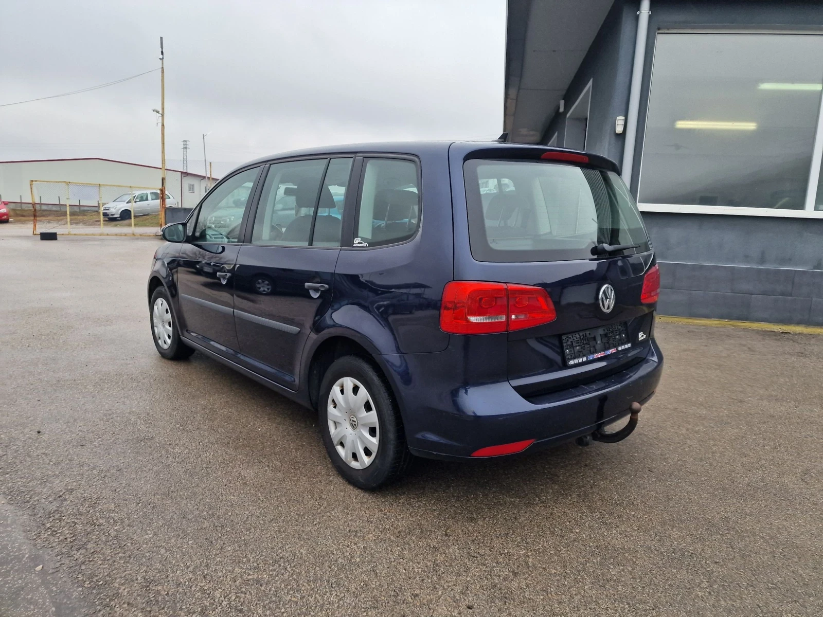 VW Touran 1.6TDI-10% - изображение 4