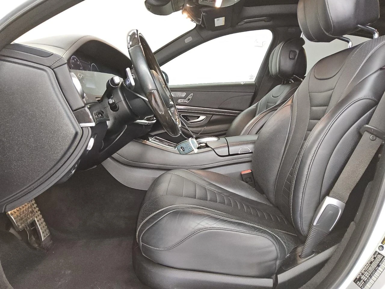 Mercedes-Benz S 560  - изображение 7