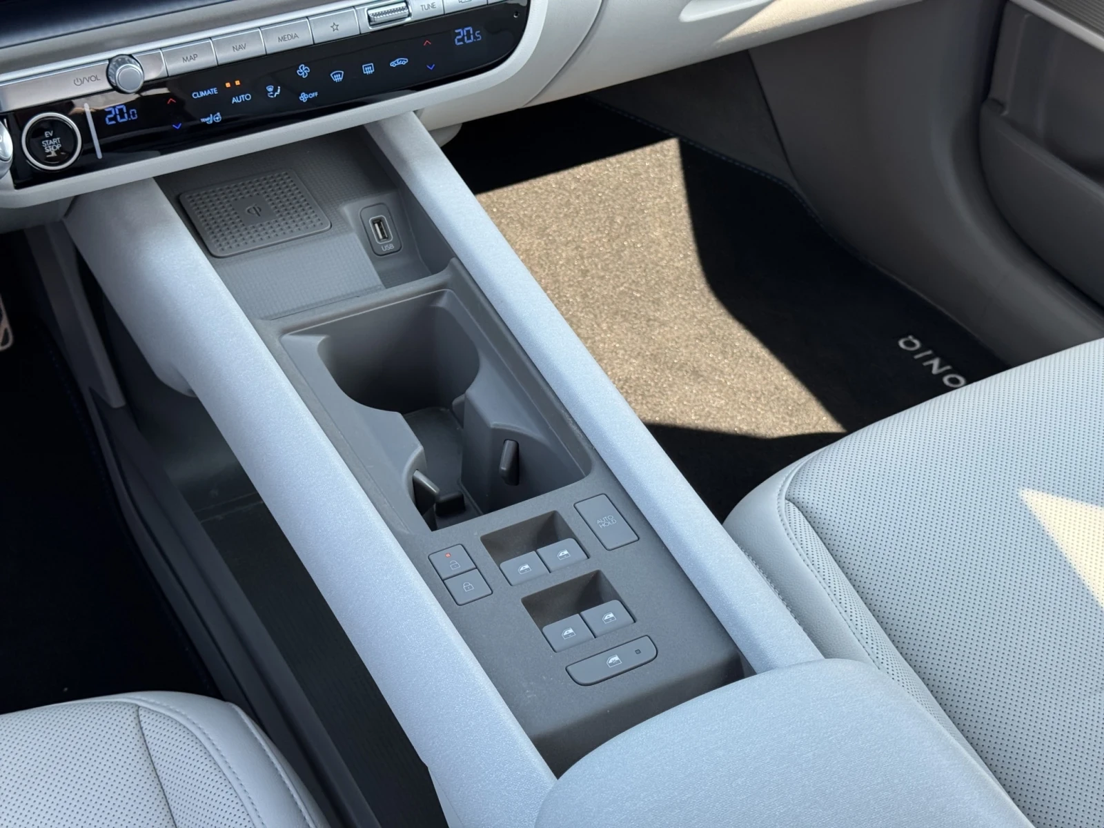 Hyundai Ioniq 6 UNIQ PACKET* 77kWh* BOSE* PANO* 360* FULL | Mobile.bg   13