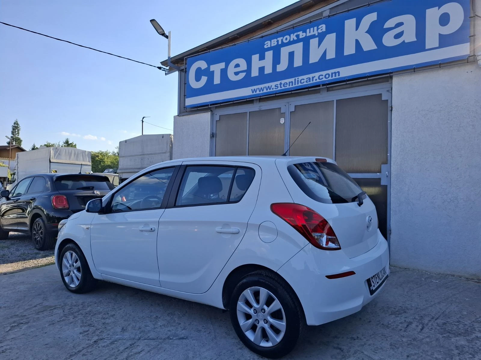 Hyundai I20 1.4i АВТОМАТИК - изображение 2