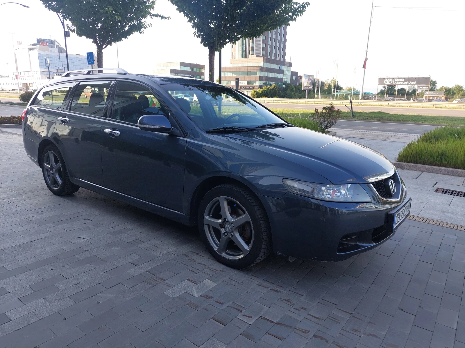 Honda Accord 2, 2d 140ps ТОП СЪСТОЯНИЕ - изображение 2
