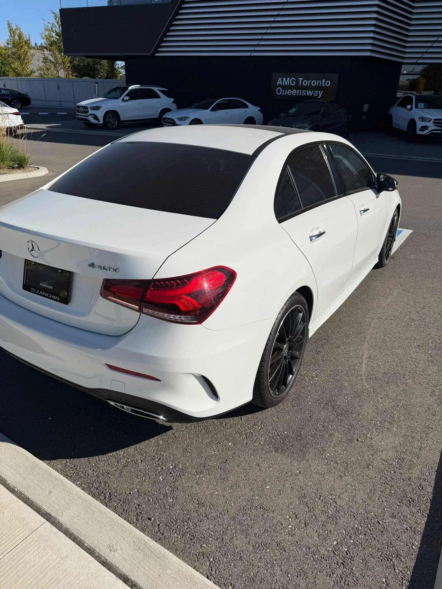 Mercedes-Benz A 220 4MATIC * * CARFAX * * АВТО КРЕДИТ * *  - изображение 4