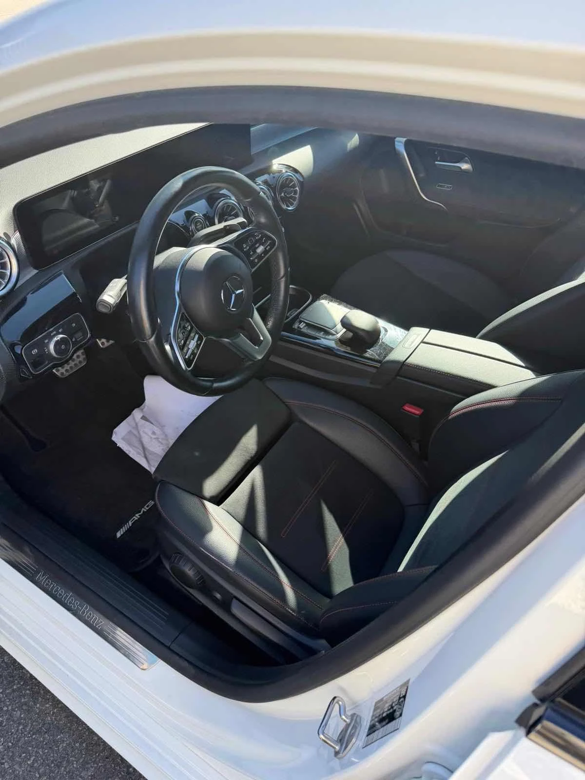 Mercedes-Benz A 220 4MATIC * * CARFAX * * АВТО КРЕДИТ * *  - изображение 6