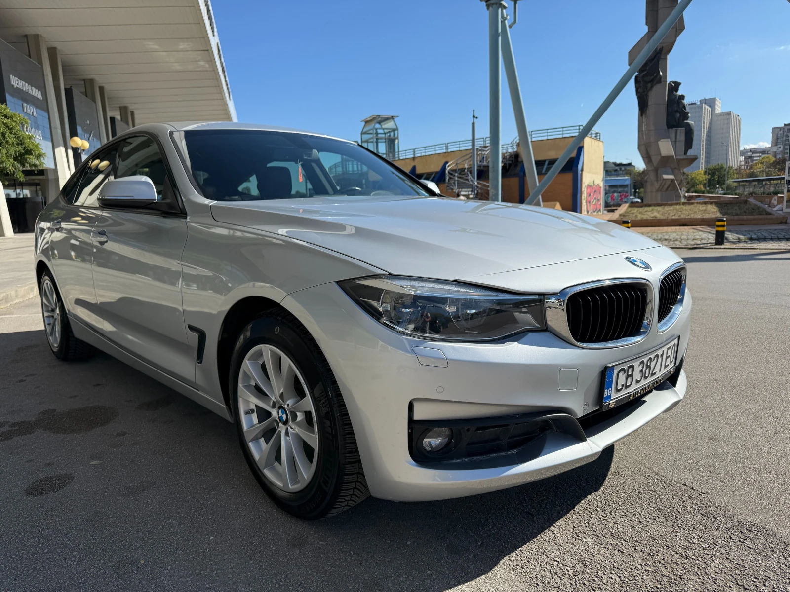 BMW 3gt 6 МЕСЕЦА ГАРАНЦИЯ/Facelift/Лазерни Фарове/Подгрев - изображение 6
