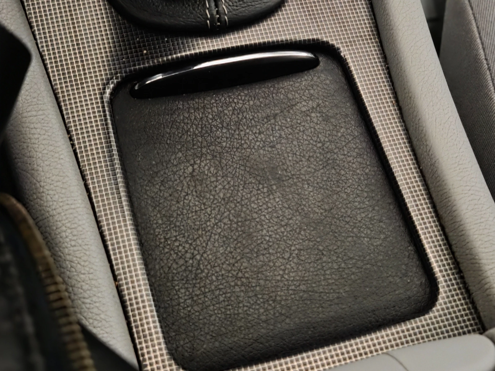 Mercedes-Benz C 180  - изображение 9