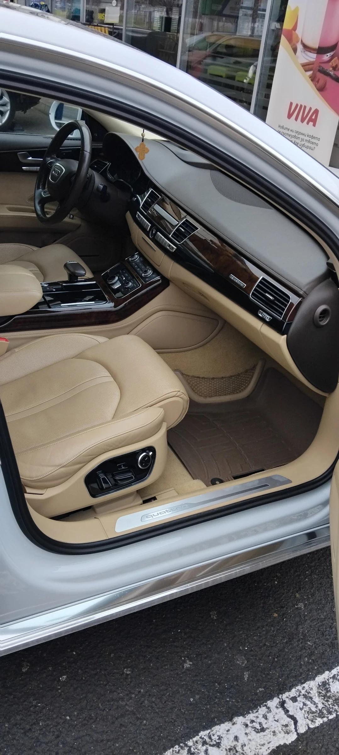 Audi A8 4.0 TFSI 435 �.� LONG MATRIX | Mobile.bg � ����������� 12