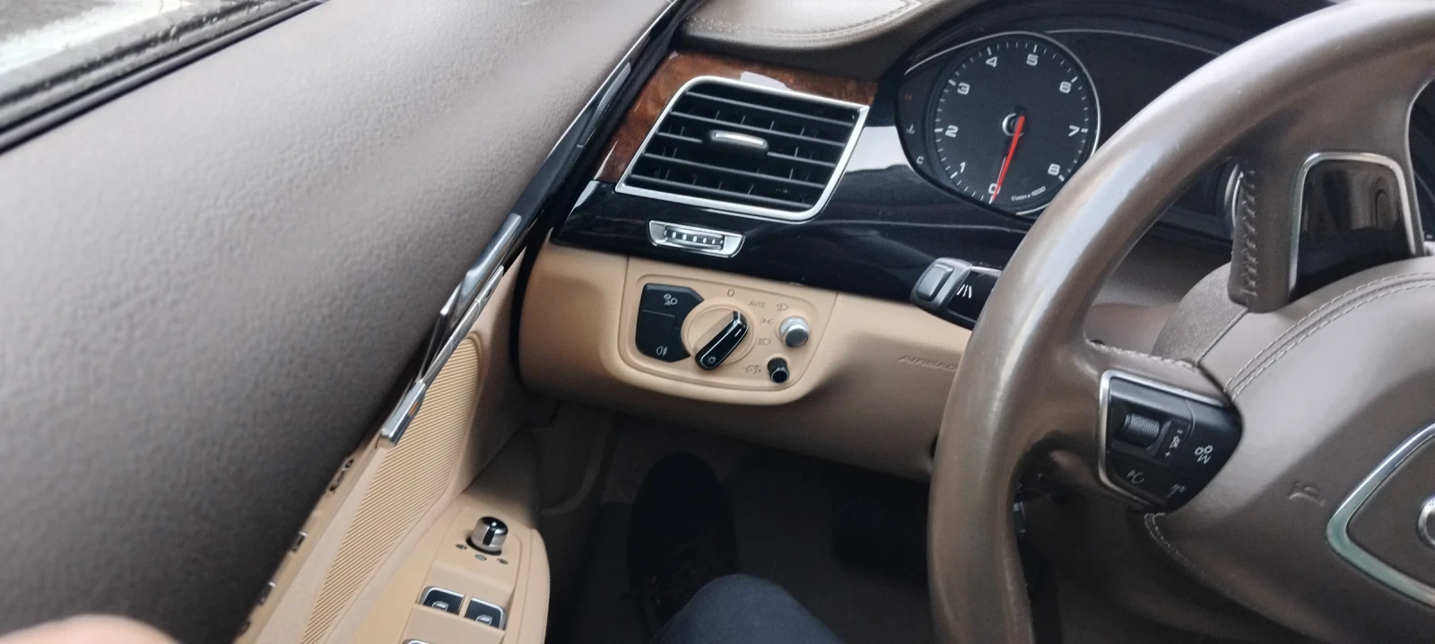 Audi A8 4.0 TFSI 435 к.с LONG MATRIX - изображение 9