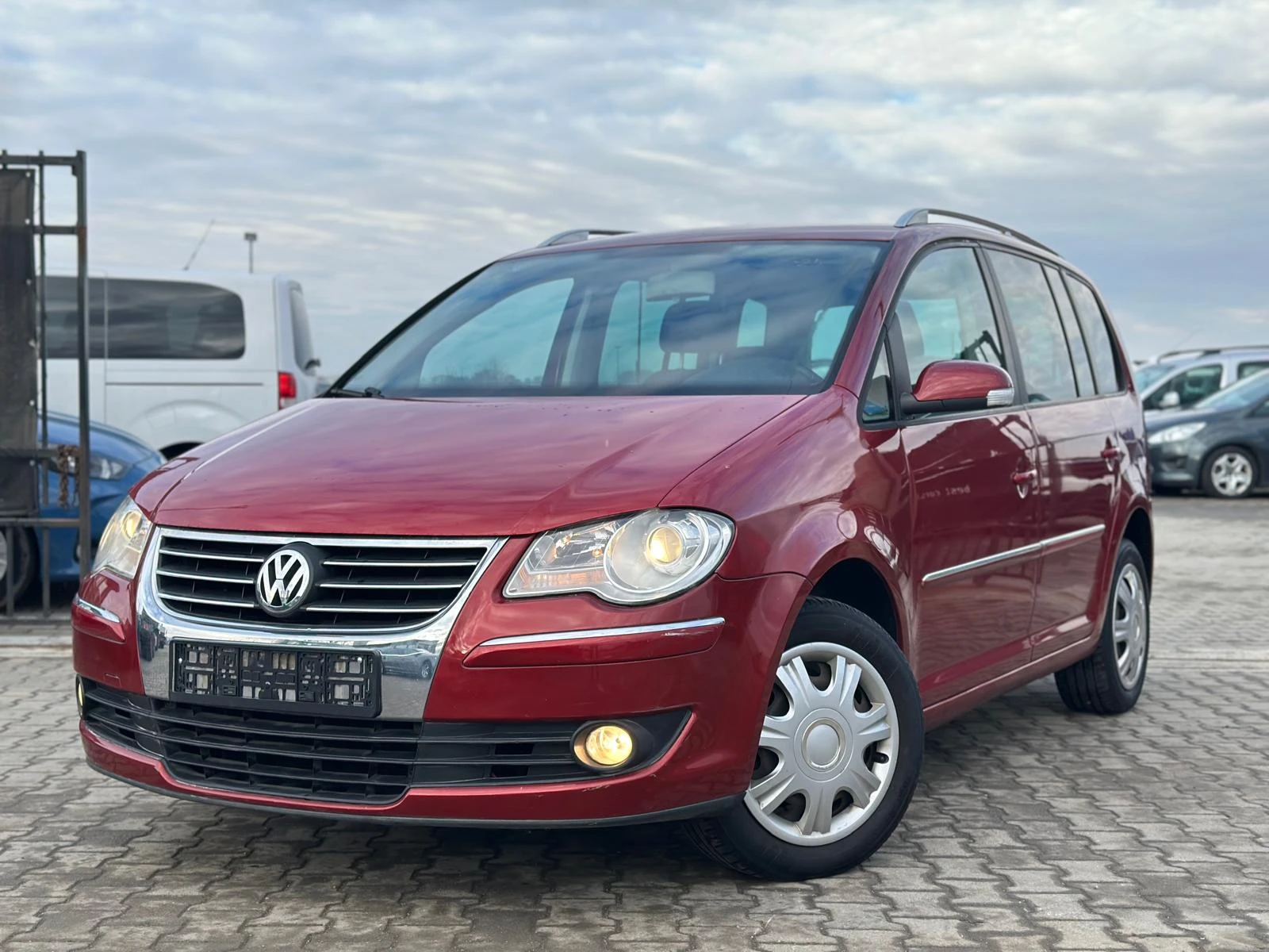 VW Touran / 2.0TDI / 6+ 1 /  | Mobile.bg � ����������� 1