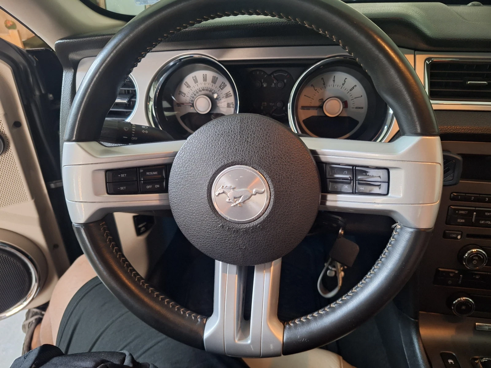 Ford Mustang 3.7 - изображение 10