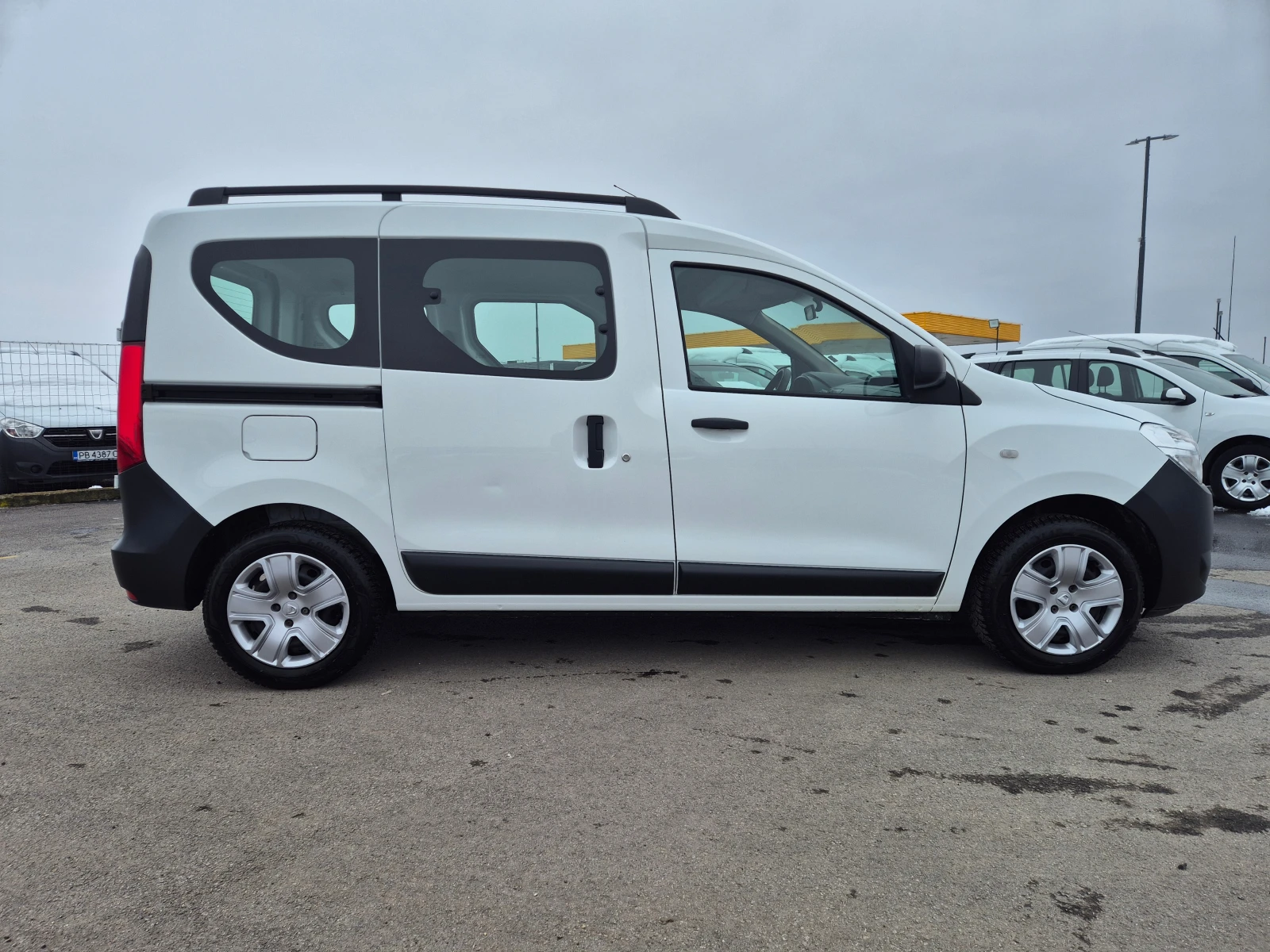 Dacia Dokker 1.6 M /T-102kc - изображение 6