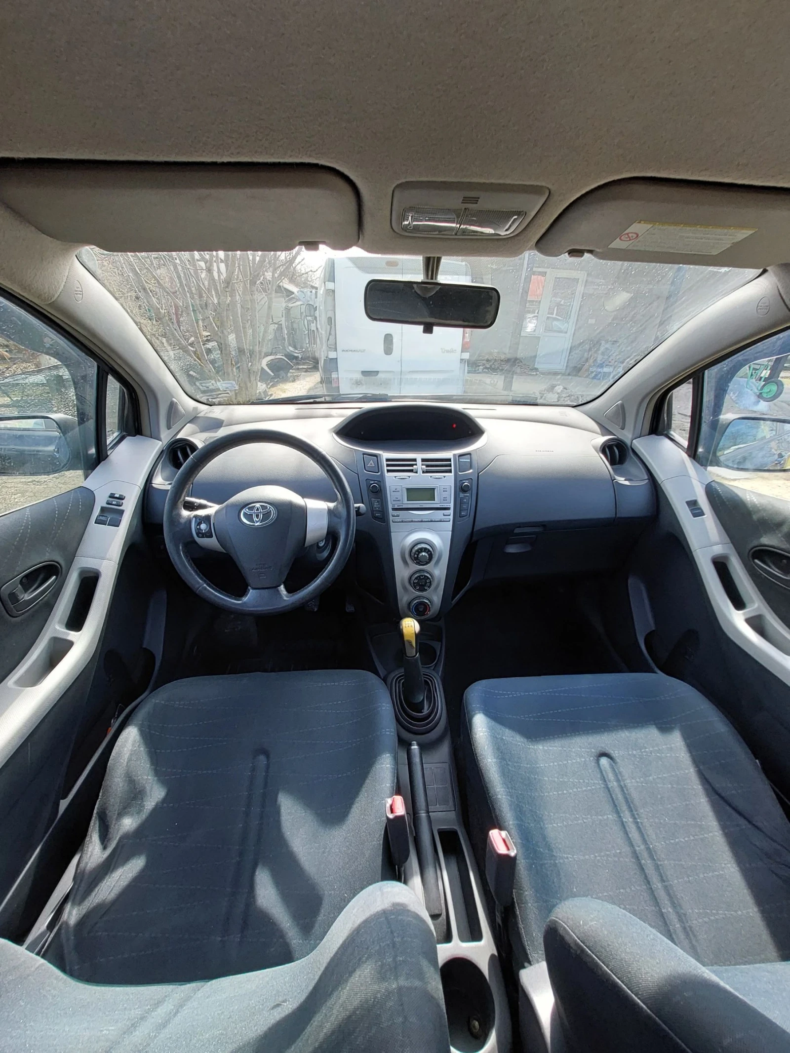 Toyota Yaris | Mobile.bg � ����������� 10