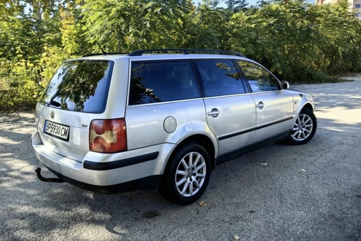 VW Passat 2.0, снимка 4 - Автомобили и джипове - 54152885