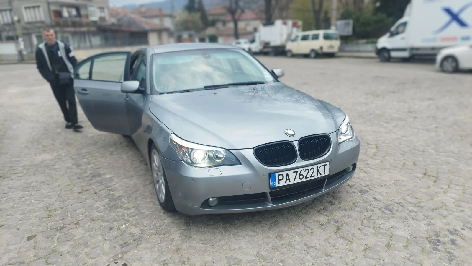 BMW 520, снимка 3 - Автомобили и джипове - 54167956