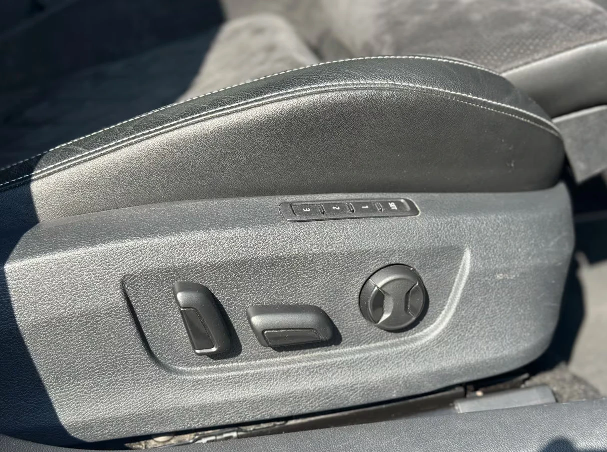 Skoda Superb Lim./iV/218HP/SPORT-LINE/CAM/MEMO/CANTON/LED/171q, снимка 11 - Автомобили и джипове - 54225988