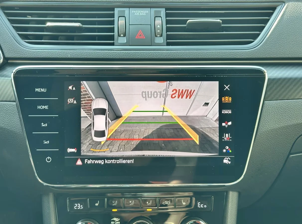 Skoda Superb Lim./iV/218HP/SPORT-LINE/CAM/MEMO/CANTON/LED/171q, снимка 9 - Автомобили и джипове - 54225988