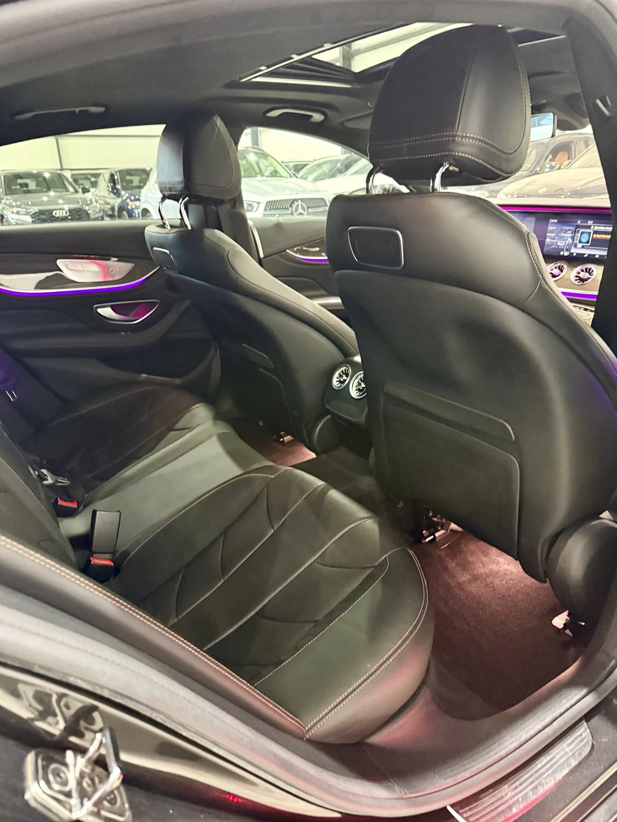 Mercedes-Benz CLS 53 AMG 4M Night Package, снимка 11 - Автомобили и джипове - 54228848