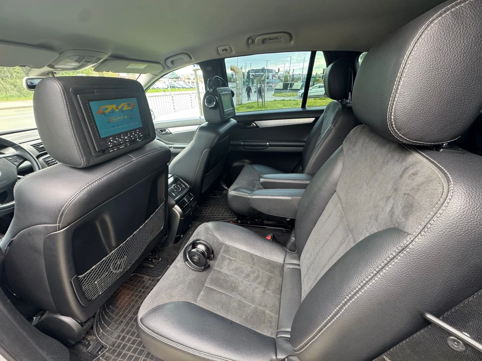 Mercedes-Benz R 350 3.5i/ГАЗ/NAVI, снимка 17 - Автомобили и джипове - 54386271