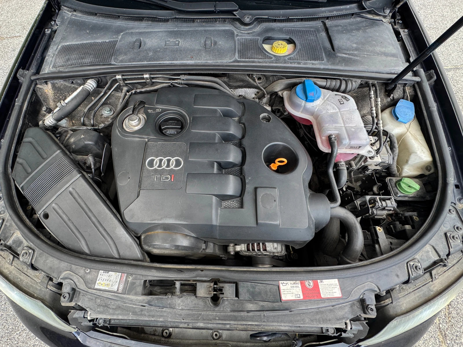 Audi A4 quattro, снимка 13 - Автомобили и джипове - 54598618