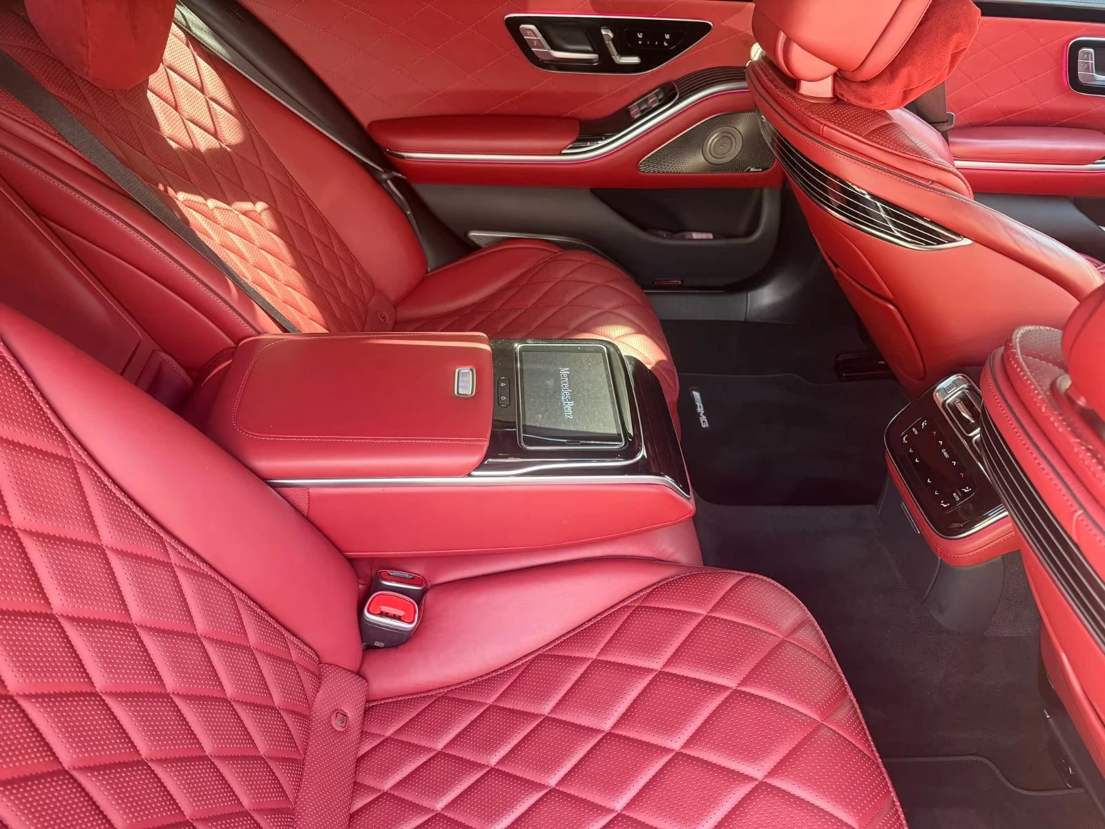 Mercedes-Benz S 580 4MATIC/510HP/AMG/L/MASSAGE/PANO/360/BURM/MEMO/341q, снимка 15 - Автомобили и джипове - 54682674