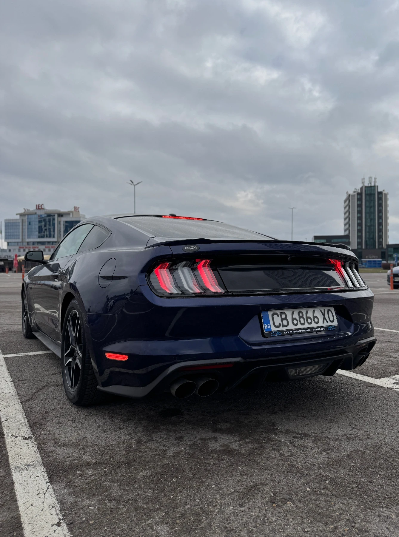 Ford Mustang, снимка 2 - Автомобили и джипове - 54687521