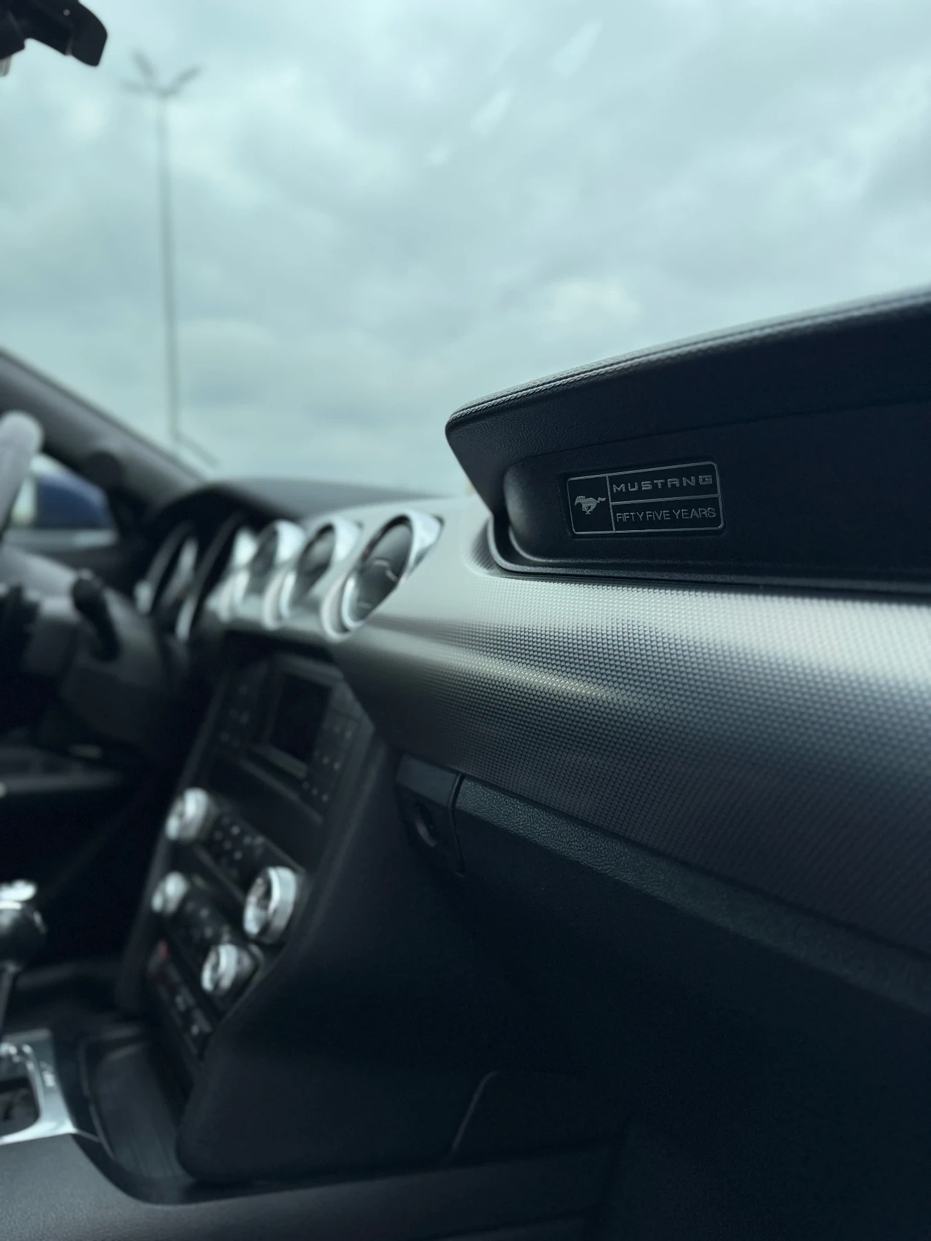 Ford Mustang, снимка 3 - Автомобили и джипове - 54687521