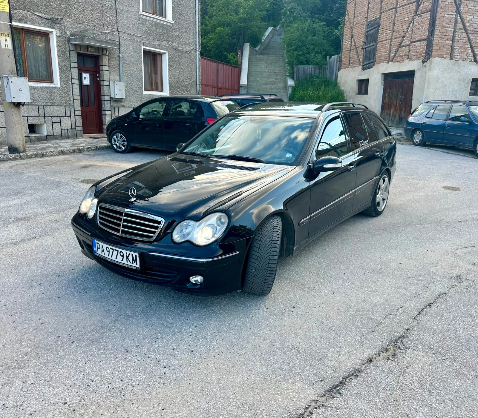 Mercedes-Benz C 320