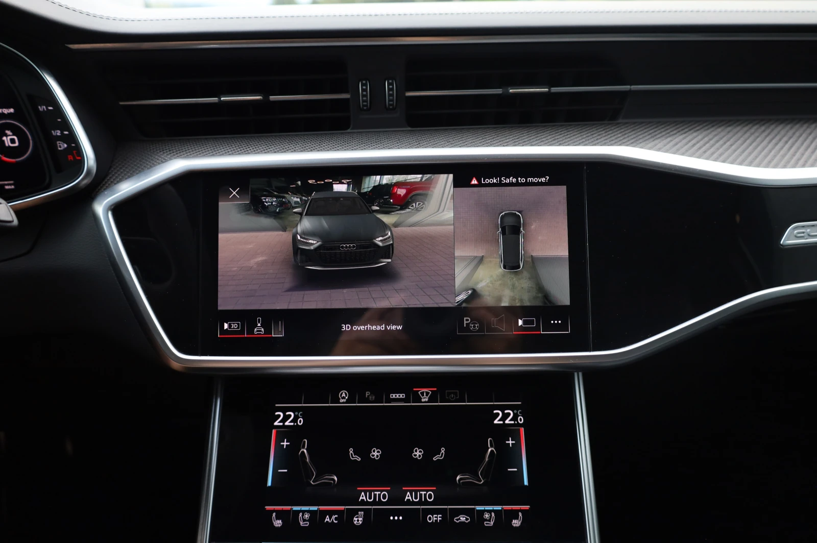 Audi Rs6 * CERAMIC* CARBON* LASER* PANO* B&O* 360* , снимка 11 - Автомобили и джипове - 54808194