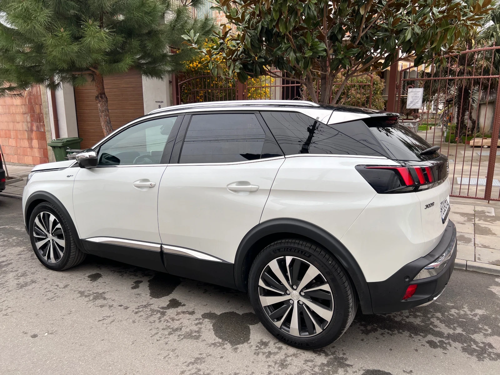 Peugeot 3008 2.0 HDI 180 к.с GT- Line, снимка 3 - Автомобили и джипове - 54981974