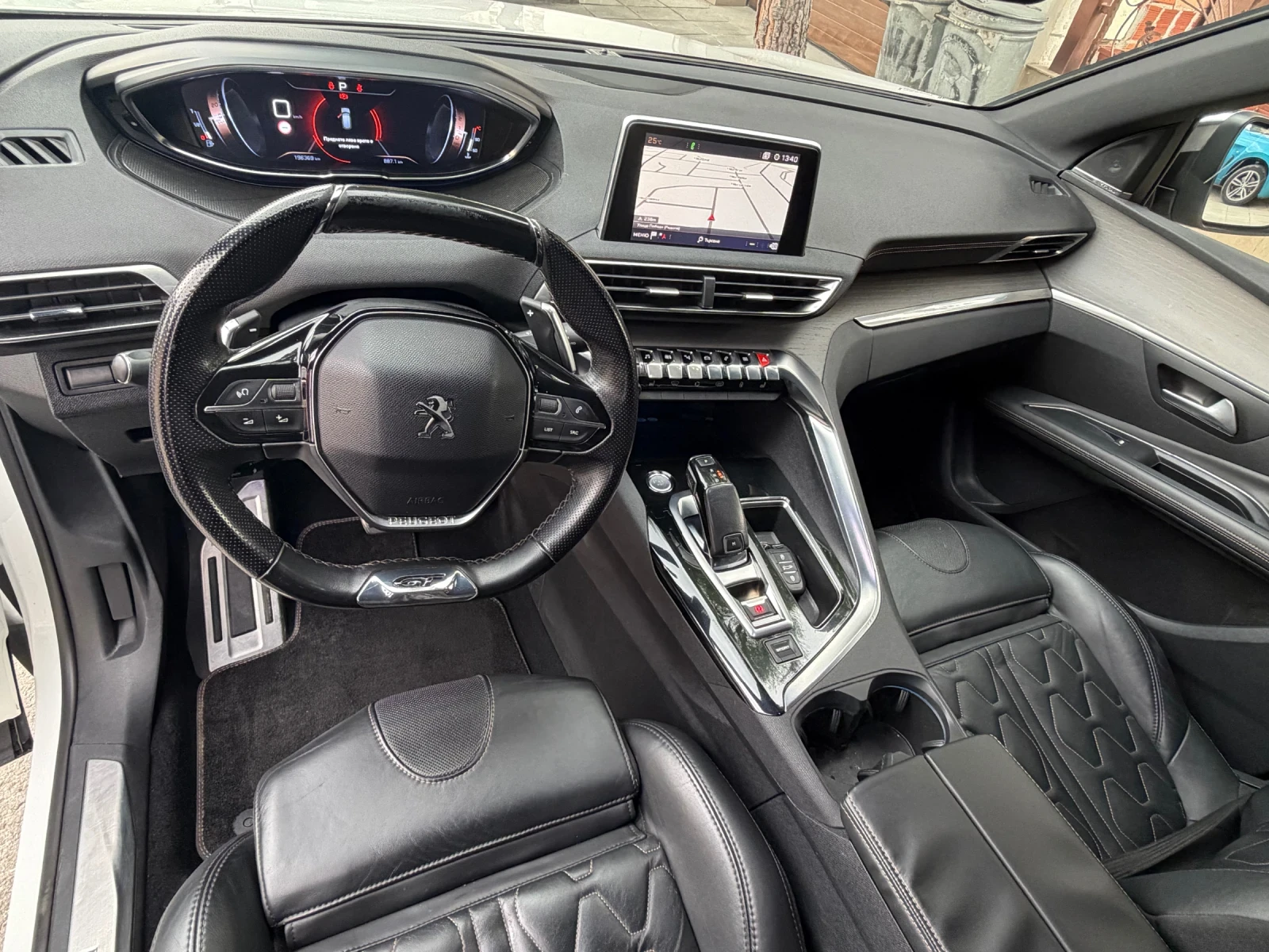 Peugeot 3008 2.0 HDI 180 к.с GT- Line- 360 камери, масаж , снимка 17 - Автомобили и джипове - 56322756