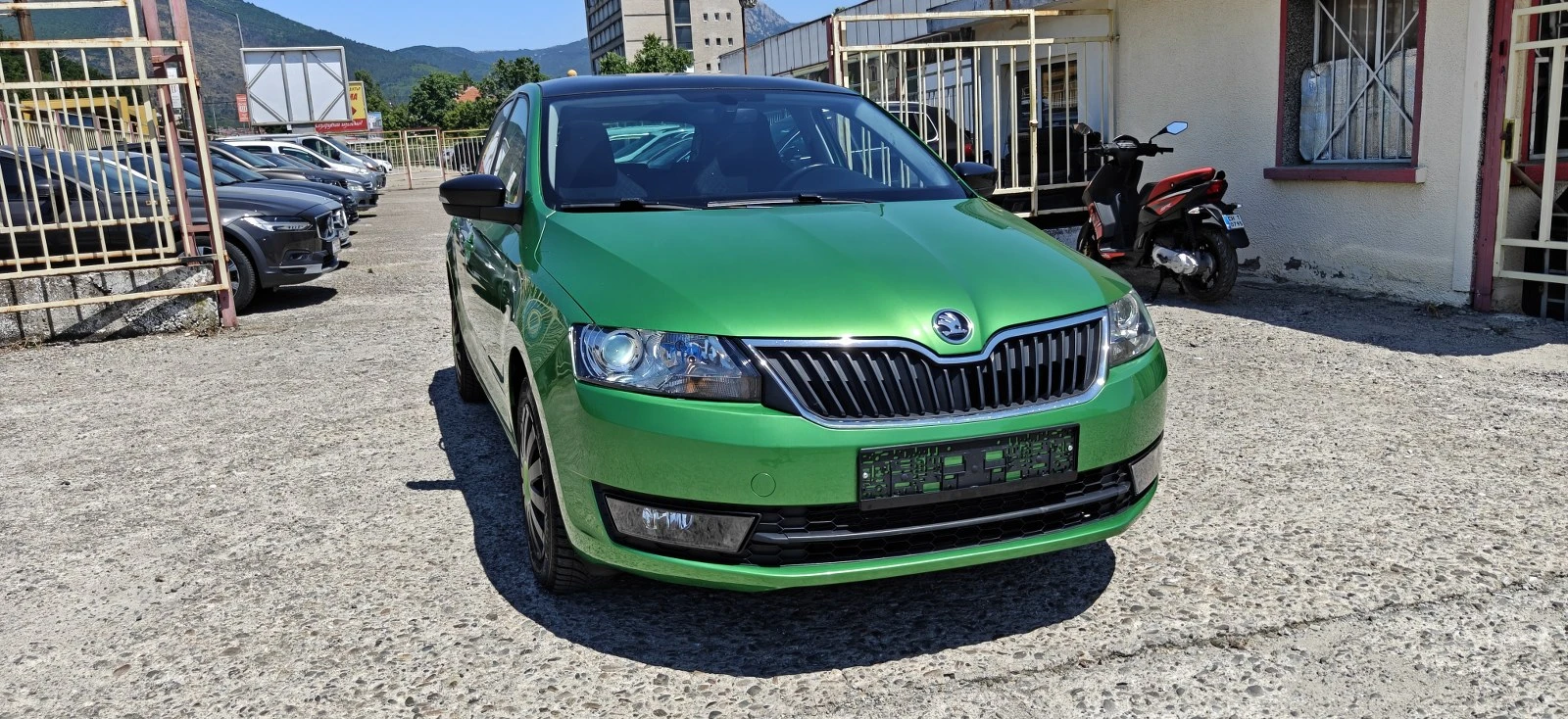 Skoda Rapid 1.2iMonteCarlo, снимка 2 - Автомобили и джипове - 55099182