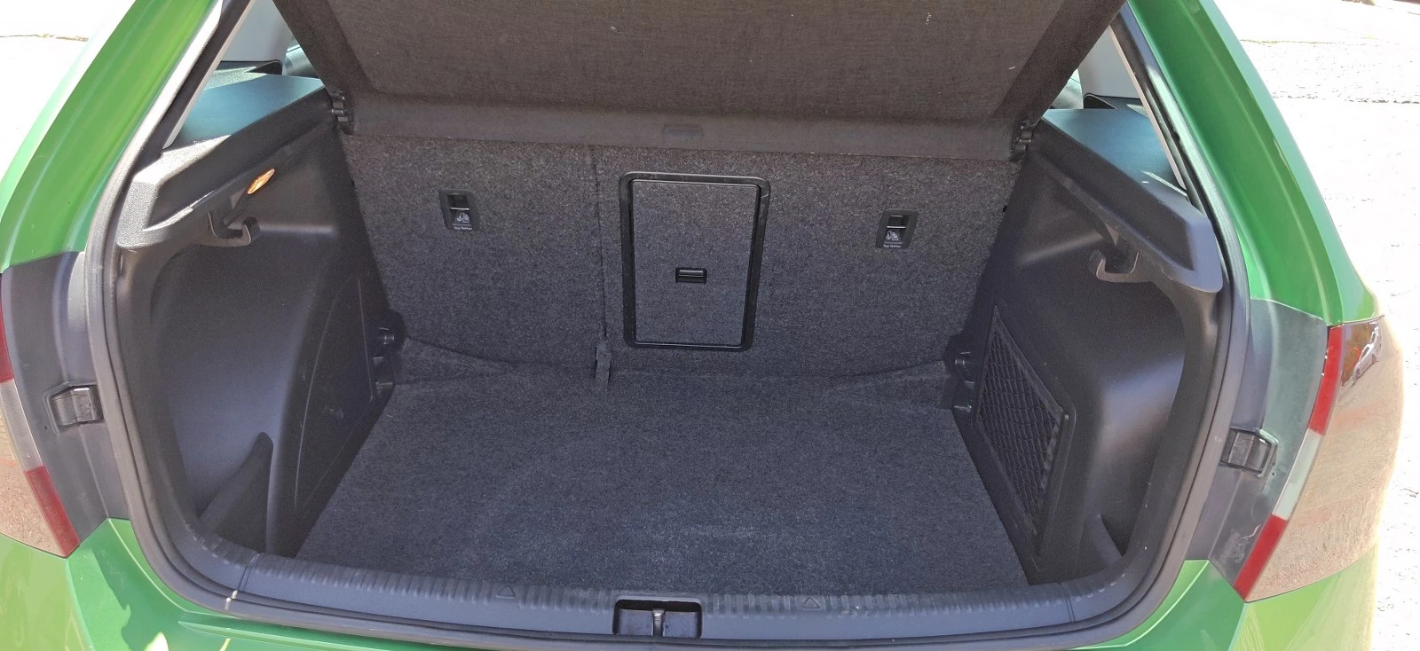 Skoda Rapid 1.2iMonteCarlo, снимка 16 - Автомобили и джипове - 55099182
