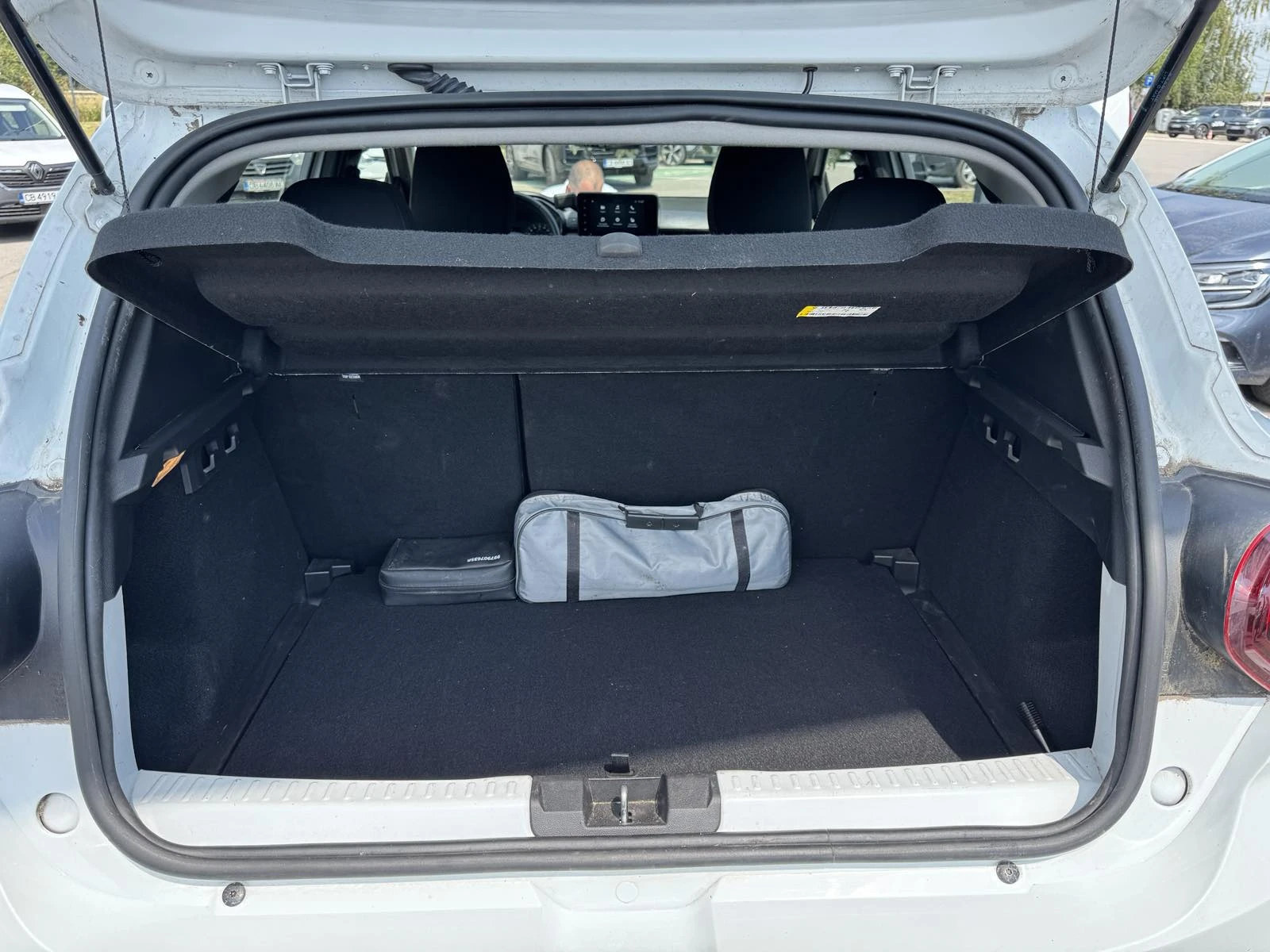 Dacia Sandero 1.0Tce STEPWAY LPG, снимка 11 - Автомобили и джипове - 55118536