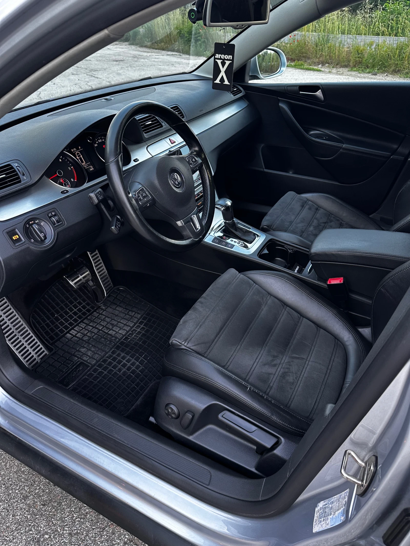 VW Passat 2.0 TDI, снимка 7 - Автомобили и джипове - 55153257