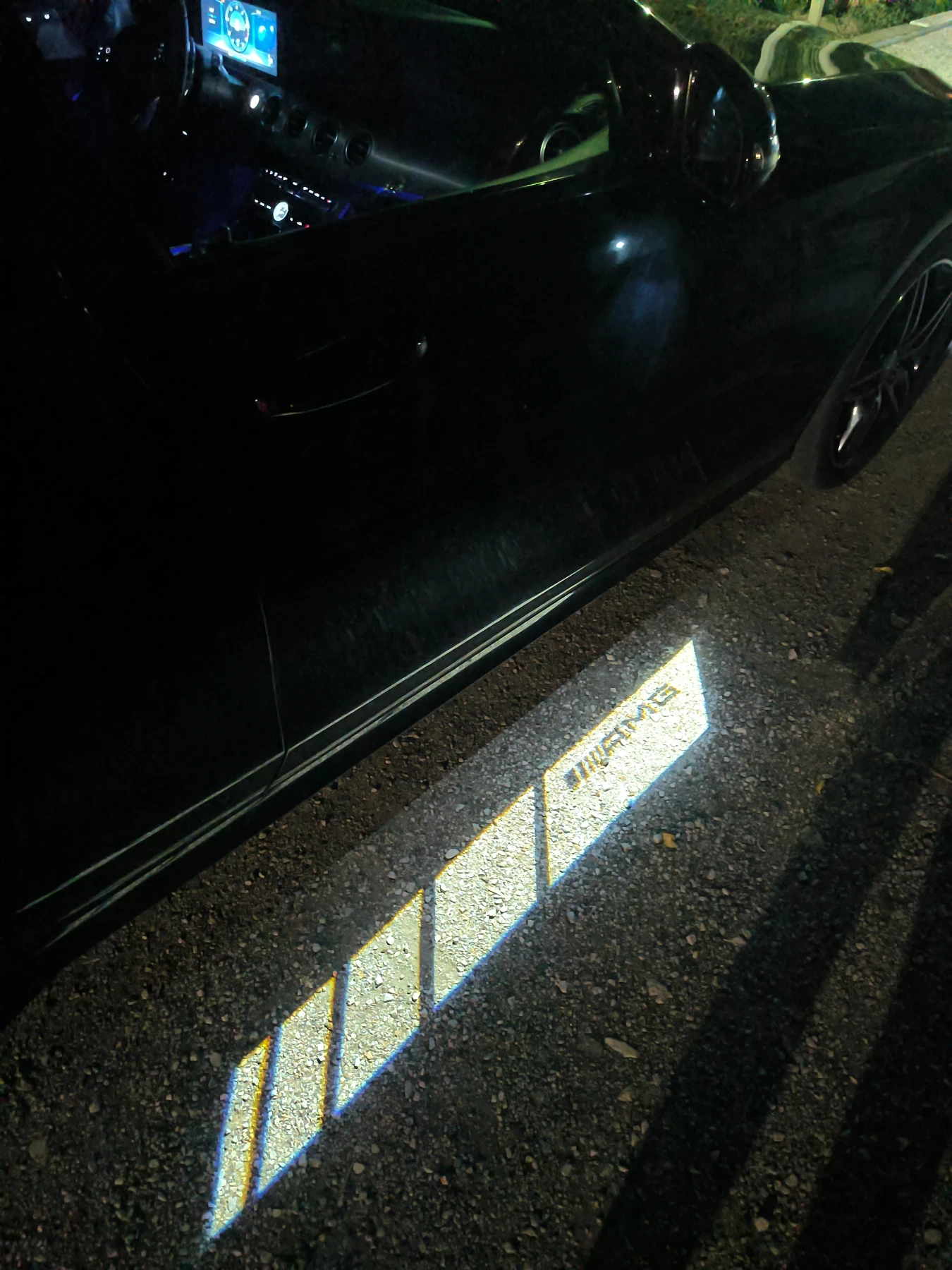 Mercedes-Benz E 220, снимка 12 - Автомобили и джипове - 56011542