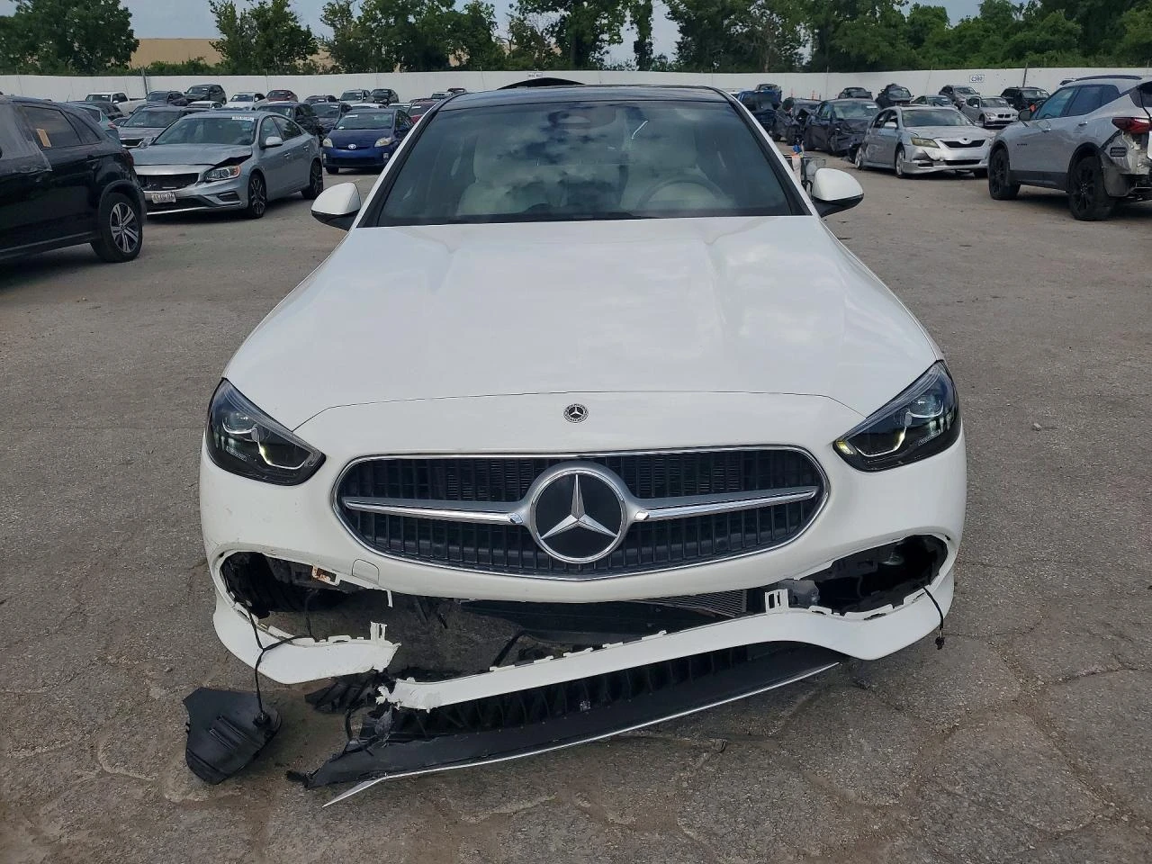 Mercedes-Benz C 300 2.0l 4Matic, снимка 5 - Автомобили и джипове - 56025763