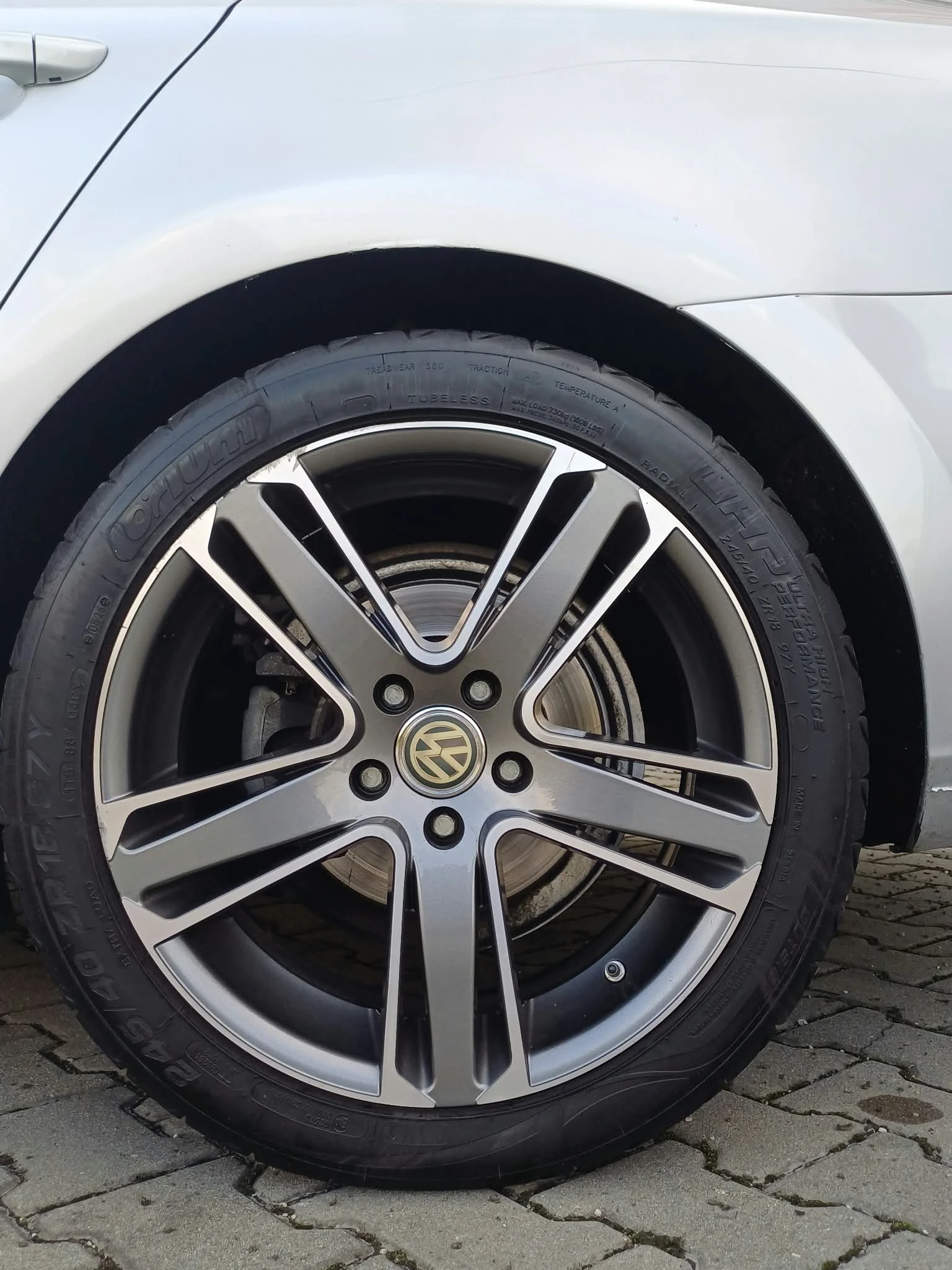 VW CC 2.0 TFSI - NAVI / Multi / CAMERA , снимка 11 - Автомобили и джипове - 56068126