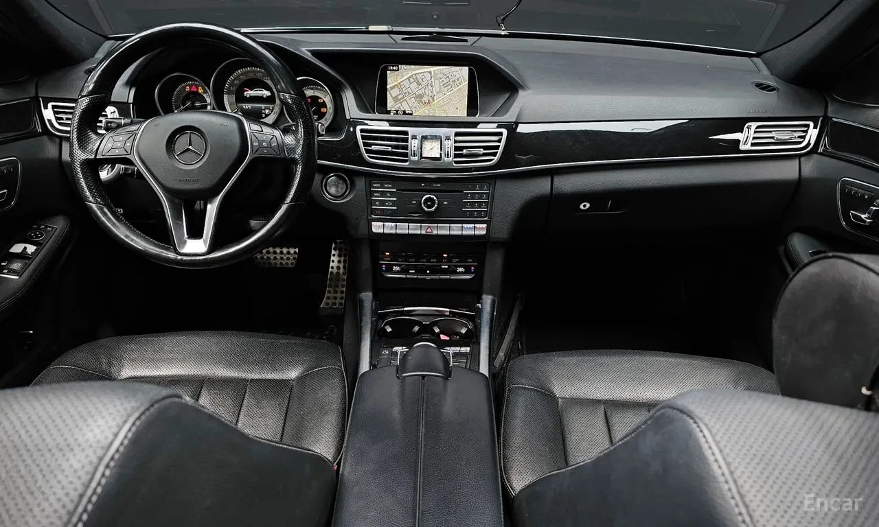 Mercedes-Benz E 350 АМГ ПАКЕТ/BlueTec 4MATIC/360/ОБДУХ/, снимка 7 - Автомобили и джипове - 56155939