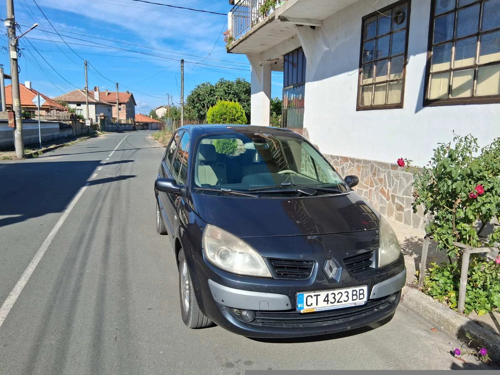 Renault Scenic, снимка 3 - Автомобили и джипове - 56536952