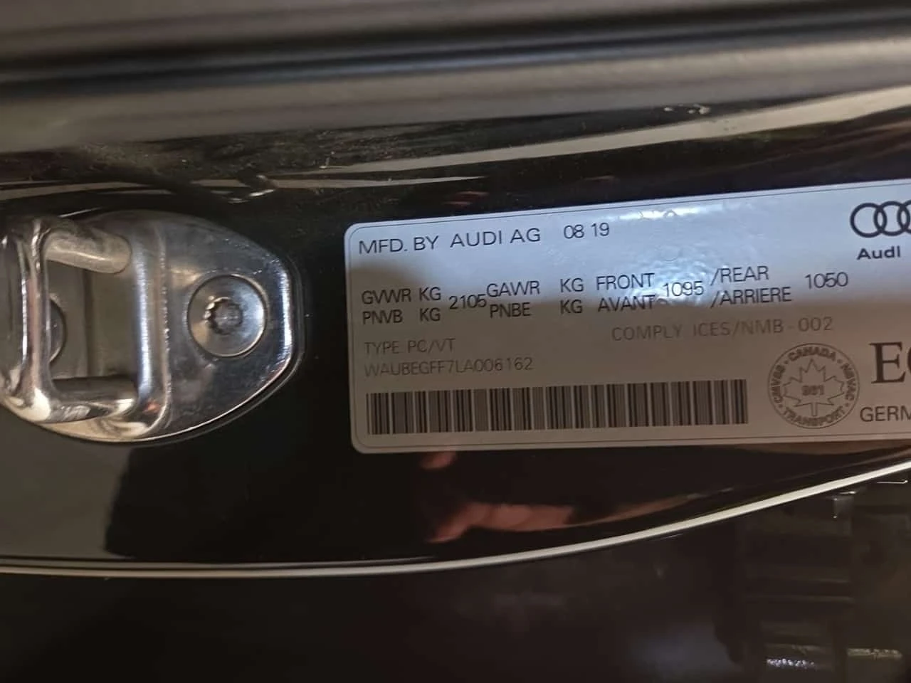 Audi A3 * KOMFORT * CARFAX * , снимка 16 - Автомобили и джипове - 56623463