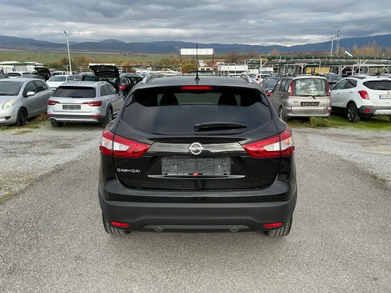 Nissan Qashqai 1.6 DCI, снимка 7 - Автомобили и джипове - 52324405