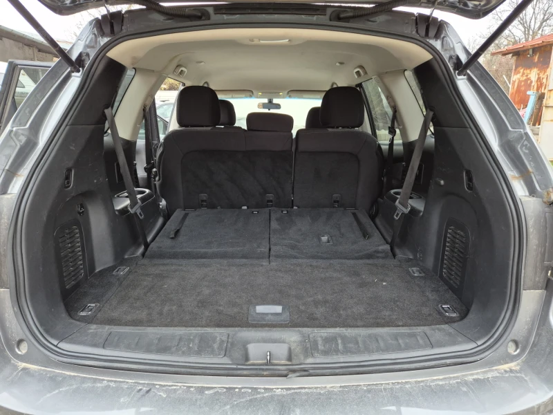 Nissan Pathfinder SV 4WD facelift, снимка 10 - Автомобили и джипове - 52650397